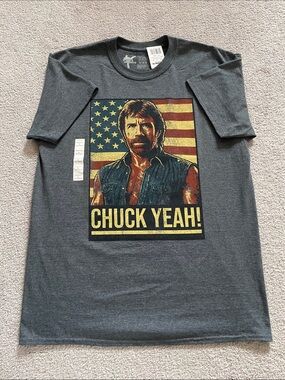 NWT Chuck Norris "Chuck Yeah" American Flag Graphic Tee - Mens Large